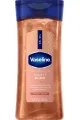 Vaseline-وازلین--ژل-روغن-بدن-براق-کننده-سان‌لیت-گلو-وازلین-با-رایحه-وانیل-و-کره-کاکائو-