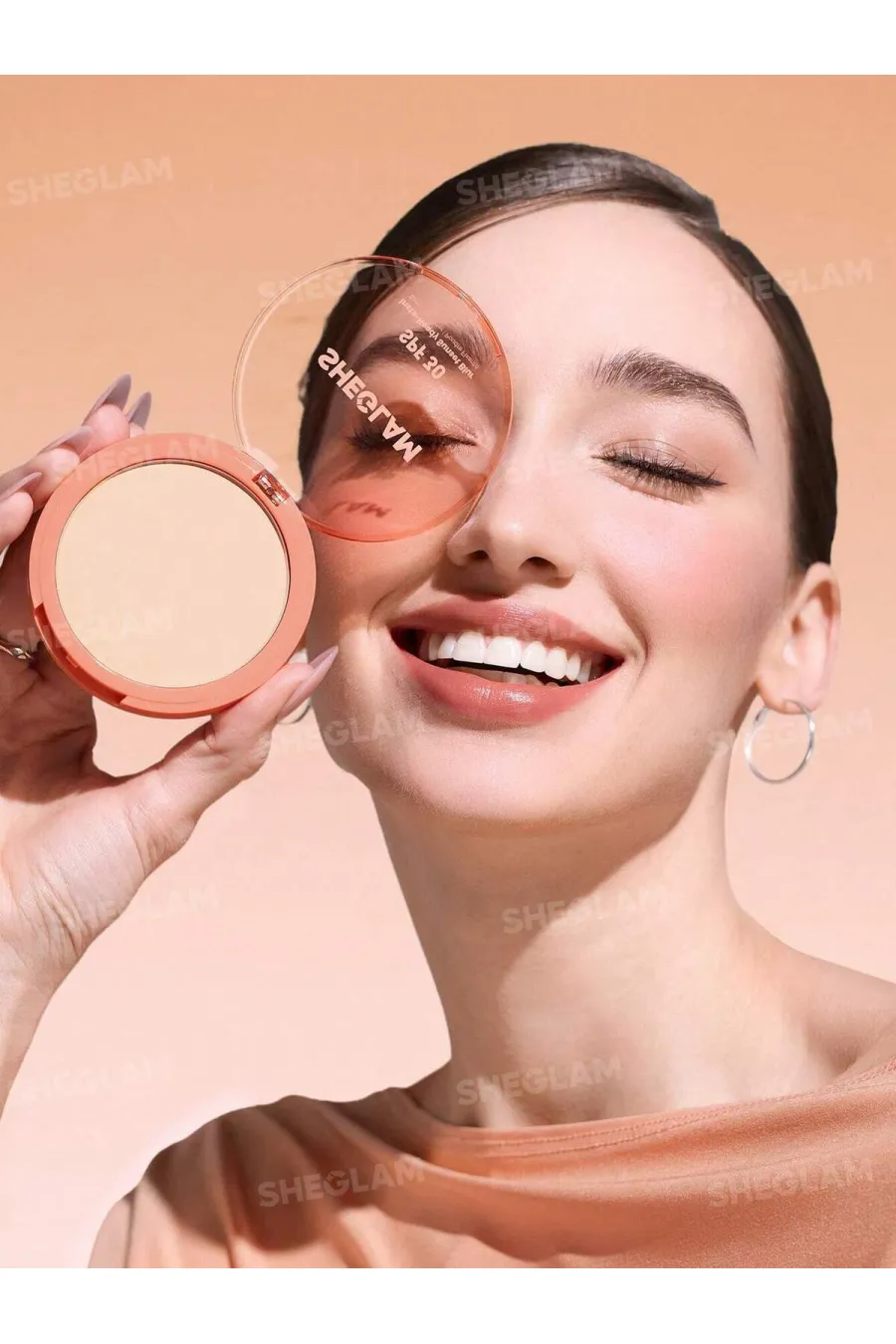 ترکیبات مؤثر پودر فیکس و محافظت کننده SPF 30 رنگ Bisque شیگلم Sheglam Sheglam Insta-Ready Sunset Blur Setting Powder-10 Bisque ترکیبات مؤثر پودر فیکس و محافظت کننده SPF 30 رنگ Bisque شیگلم Sheglam Sheglam Insta-Ready Sunset Blur Setting Powder-10 Bisque